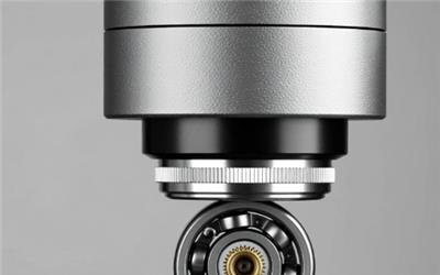 老師傅的“耳朵”會退休，但這臺軸承檢測儀的“聽力”永不衰減！